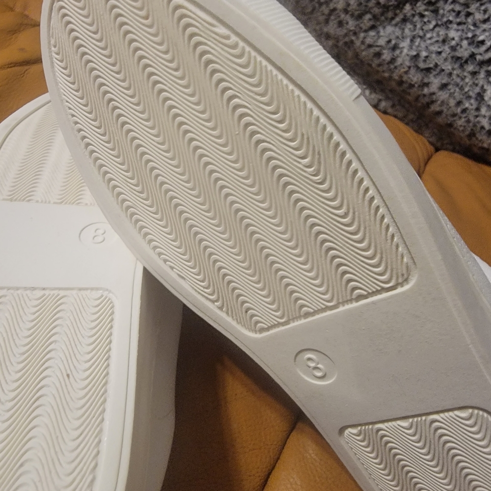 Universal thread shoes - Picture 3 of 8